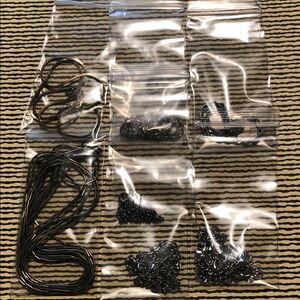 4️⃣ FOR $🔟! GOLD AND SILVER TONE NECKLACES AND CHAIN PIECES